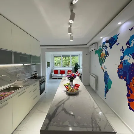 Evas Worldmap Apartment *